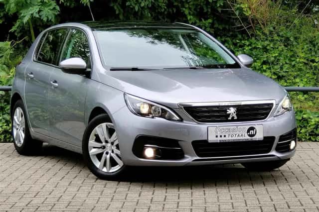 Peugeot 308 (2018) thumbnail 12