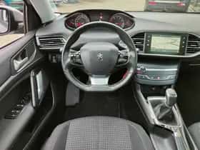 Peugeot 308 (2018) thumbnail 17