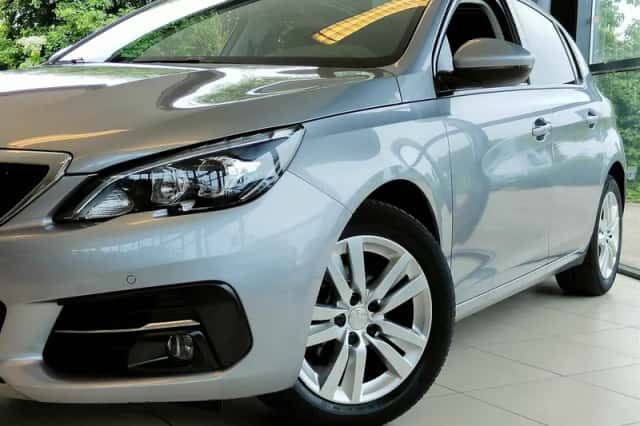 Peugeot 308 (2018) thumbnail 7