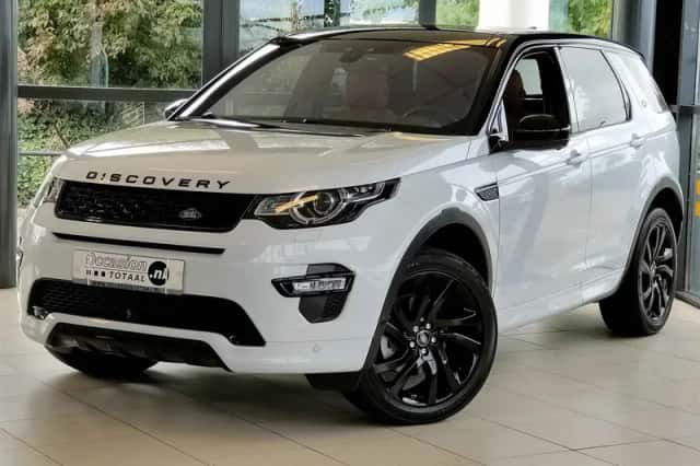 Land Rover Discovery Sport (2017) thumbnail 1