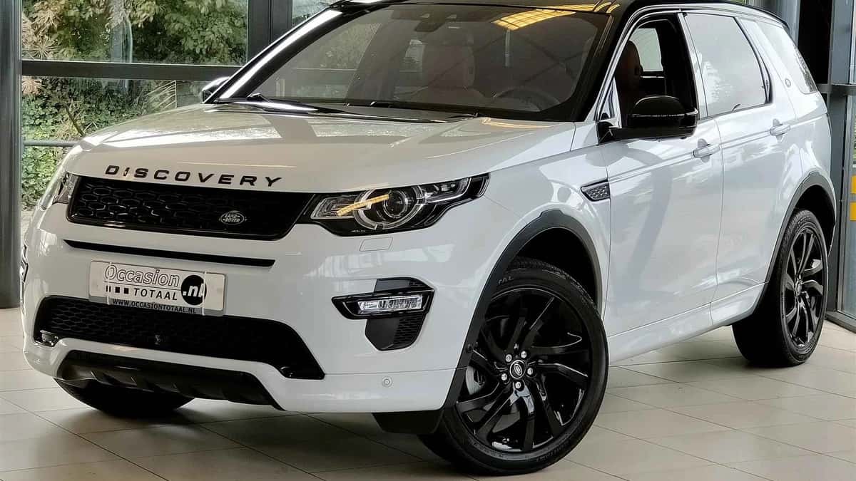 Land Rover Discovery Sport (2017) — foto 1