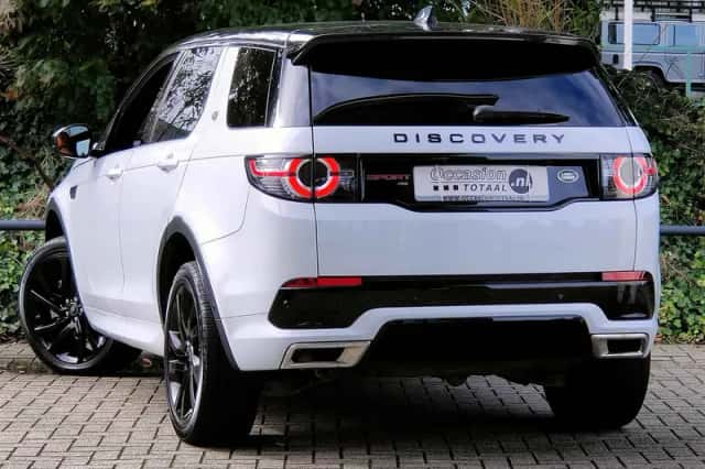 Land Rover Discovery Sport (2017) thumbnail 13