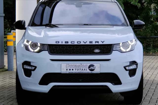Land Rover Discovery Sport (2017) thumbnail 14