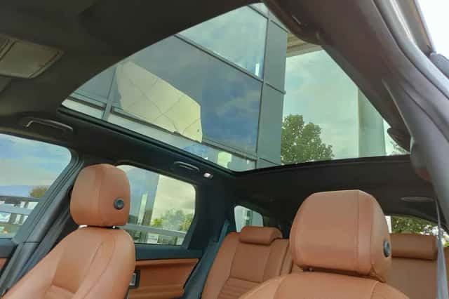 Land Rover Discovery Sport (2017) thumbnail 18