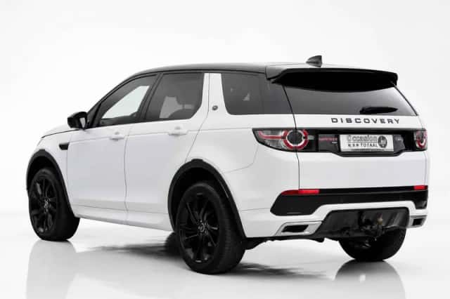 Land Rover Discovery Sport (2017) thumbnail 4