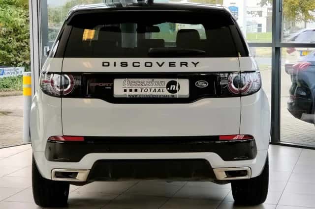 Land Rover Discovery Sport (2017) thumbnail 5