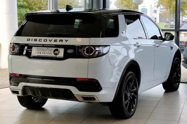 Land Rover Discovery Sport (2017) thumbnail 6