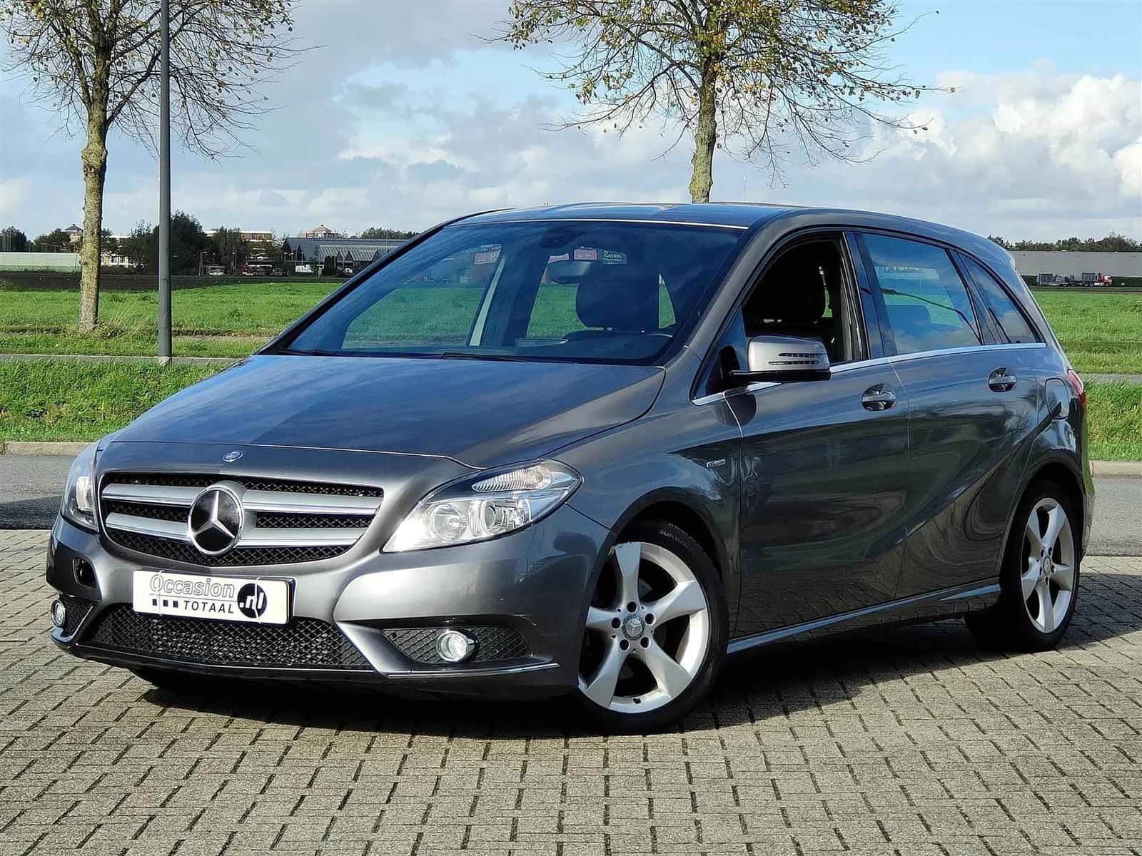 Mercedes-Benz B-Klasse (2012) — foto 1