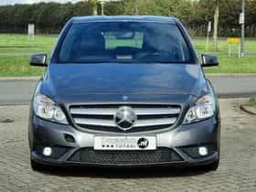 Mercedes-Benz B-Klasse (2012) thumbnail 2
