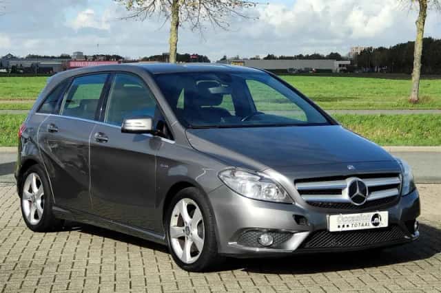 Mercedes-Benz B-Klasse (2012) thumbnail 3