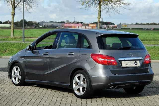 Mercedes-Benz B-Klasse (2012) thumbnail 4