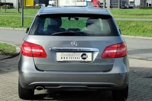 Mercedes-Benz B-Klasse (2012) thumbnail 5