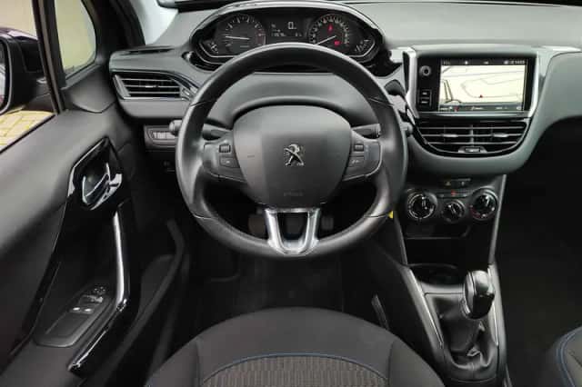 Peugeot 208 (2019) thumbnail 14
