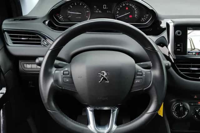 Peugeot 208 (2019) thumbnail 15