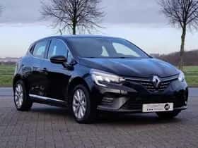 Renault Clio (2021) thumbnail 3