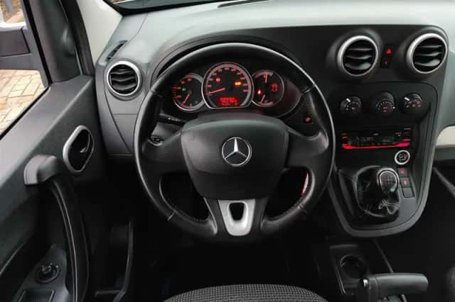 Mercedes-Benz Citan (2017) thumbnail 11