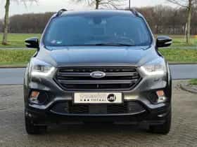 Ford Kuga thumbnail 2