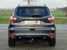 Ford Kuga thumbnail 5