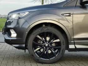 Ford Kuga thumbnail 8