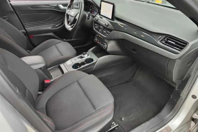 Ford Focus (2019) thumbnail 11
