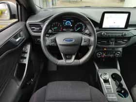 Ford Focus thumbnail 14