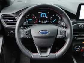 Ford Focus thumbnail 15