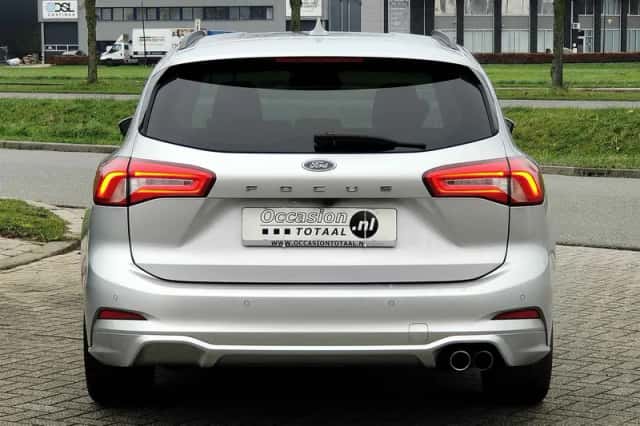 Ford Focus (2019) thumbnail 5