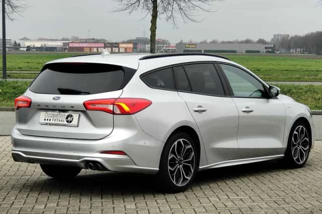 Ford Focus (2019) thumbnail 6
