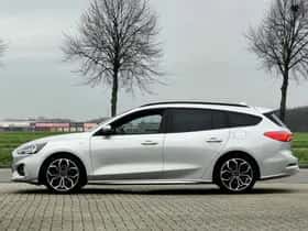 Ford Focus thumbnail 7