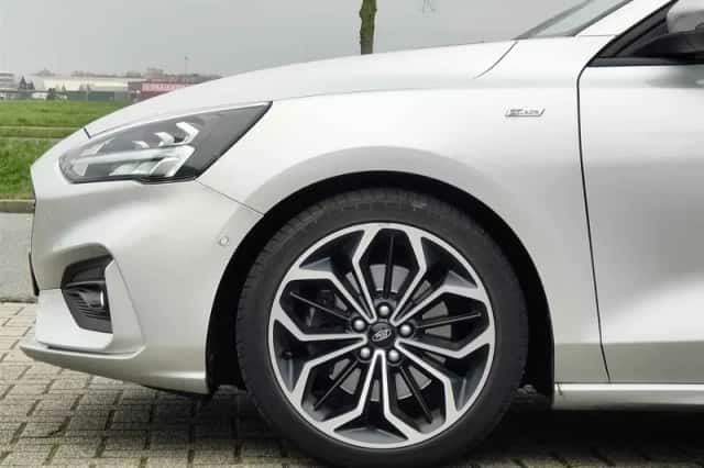 Ford Focus (2019) thumbnail 8