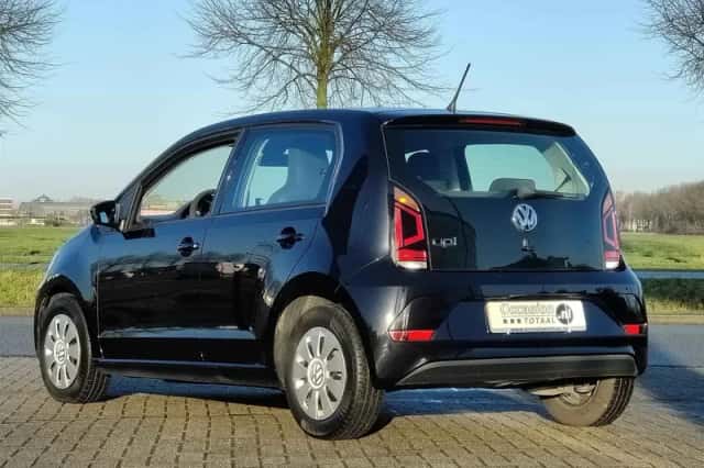 Volkswagen Up! (2019) thumbnail 4