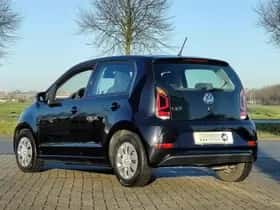 Volkswagen Up! (2019) thumbnail 4