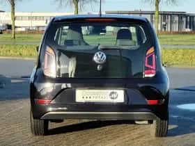 Volkswagen Up! (2019) thumbnail 5