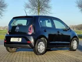 Volkswagen Up! (2019) thumbnail 6