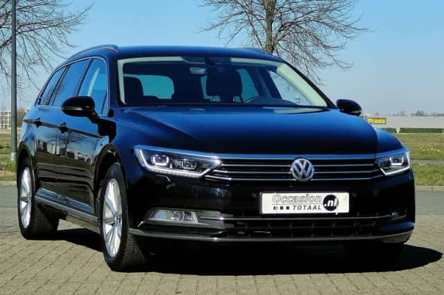Volkswagen Passat (2015) thumbnail 12
