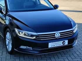 Volkswagen Passat (2015) thumbnail 13
