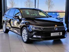 Volkswagen Passat (2015) thumbnail 3