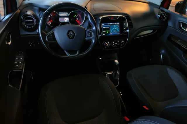 Renault Captur (2016) thumbnail 14