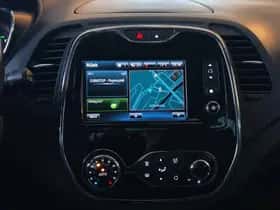 Renault Captur (2016) thumbnail 17