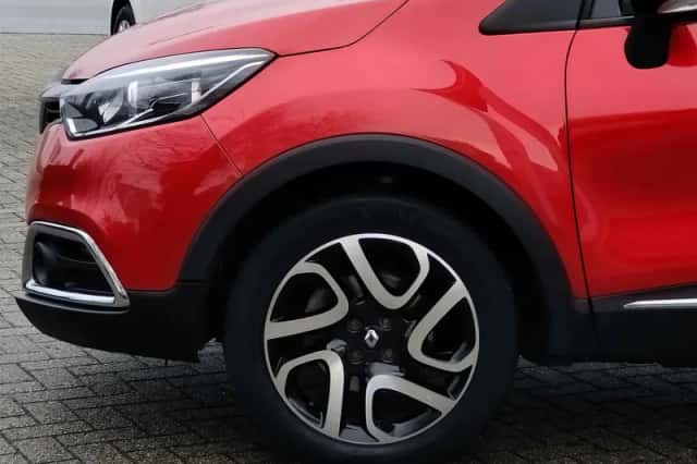 Renault Captur (2016) thumbnail 9