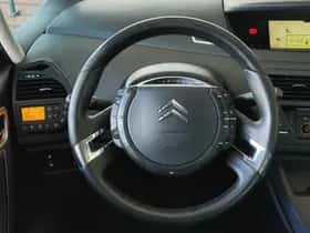 Citroën Grand C4 Picasso (2010) thumbnail 15