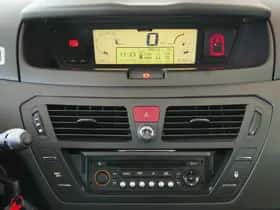Citroën Grand C4 Picasso (2010) thumbnail 16