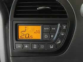 Citroën Grand C4 Picasso (2010) thumbnail 17