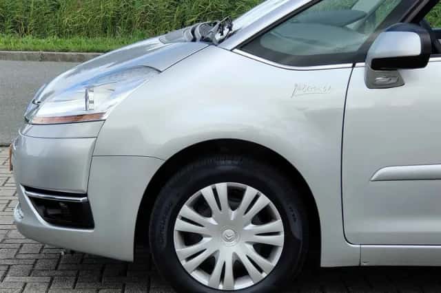 Citroën Grand C4 Picasso (2010) thumbnail 8