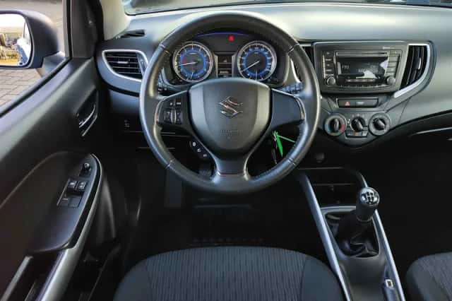 Suzuki Baleno (2018) thumbnail 12