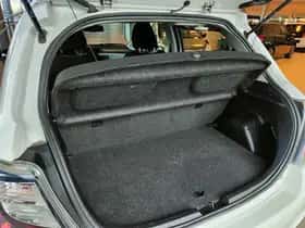 Toyota Yaris (2013) thumbnail 20