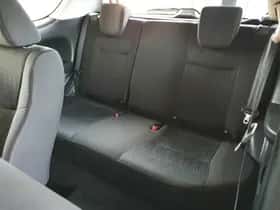 Suzuki Swift thumbnail 9