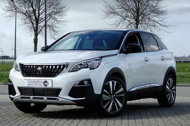 Peugeot 3008 (2019) thumbnail 1