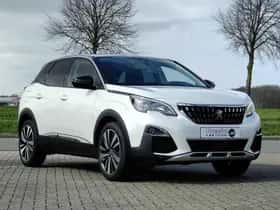 Peugeot 3008 (2019) thumbnail 3