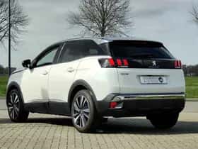 Peugeot 3008 (2019) thumbnail 4